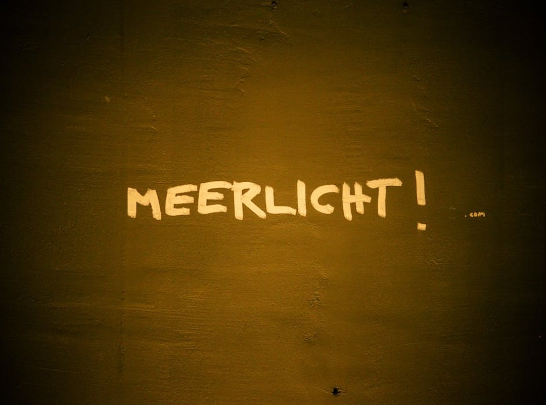 Styling Tips for Frida Kahlo-Inspired Wall Art