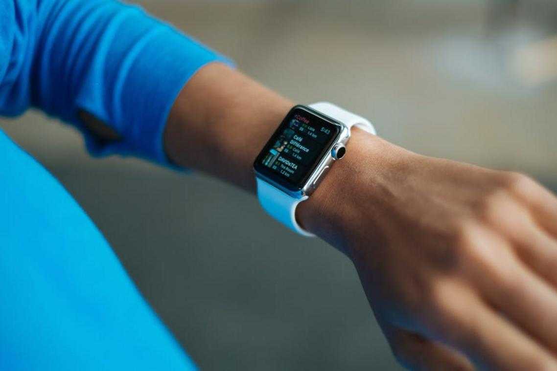Galaxy Watch vs Fitbit Fntkdevices